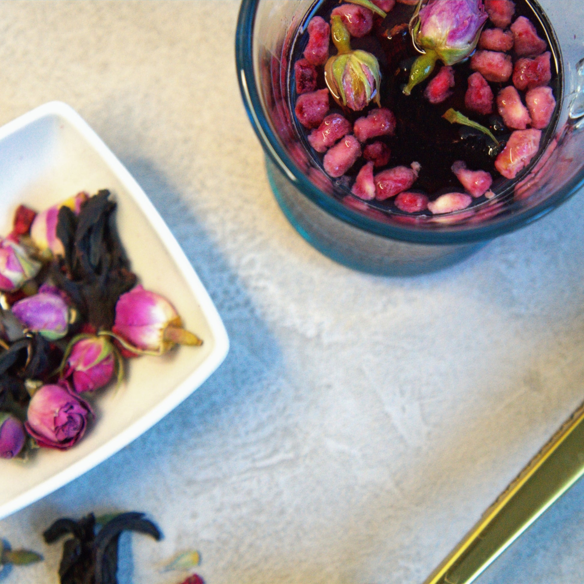 Hibiscus, Pomegranate & Rose Loose Leaf Tea - Blossom Infusion image 0